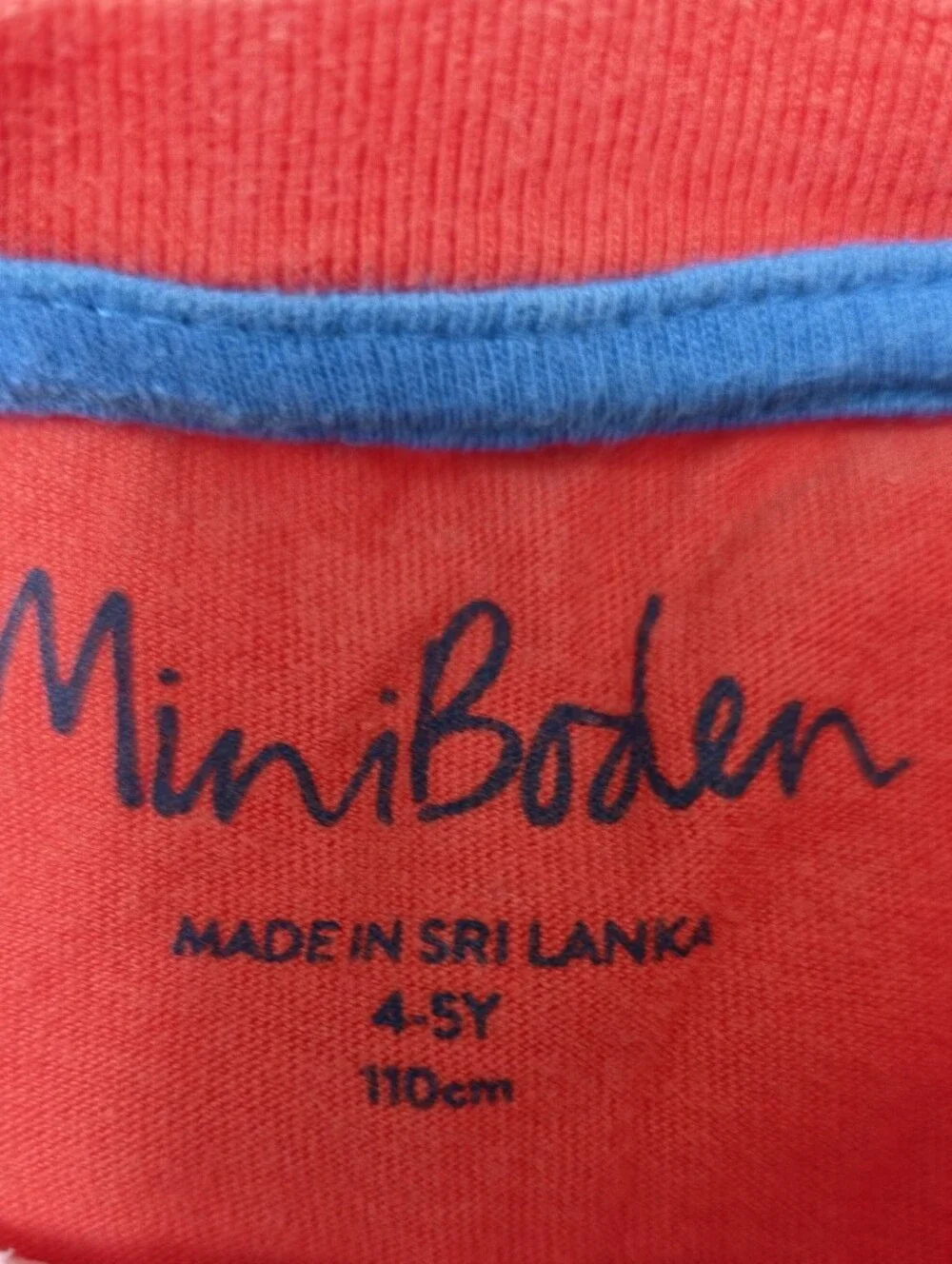 Boden bright red